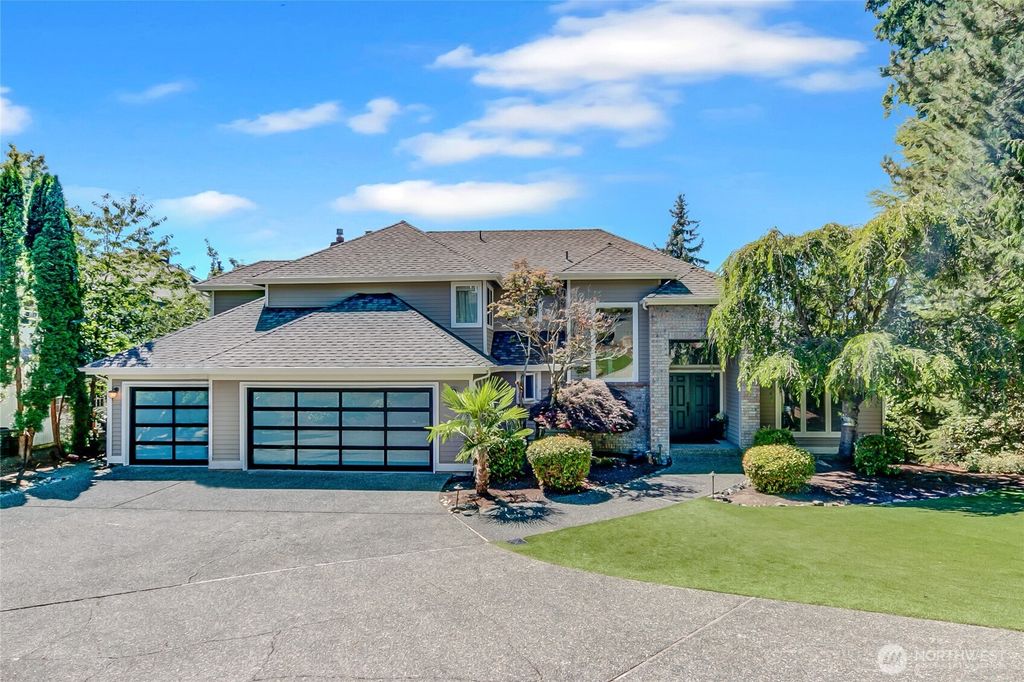 Photo of 13943 209th Avenue NE, Woodinville, WA 98077 (MLS # 2414779)