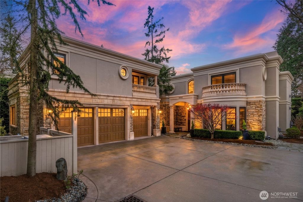 Photo of 1444 Evergreen Point Rd Rd, Medina, WA 98039 (MLS # 2496079)