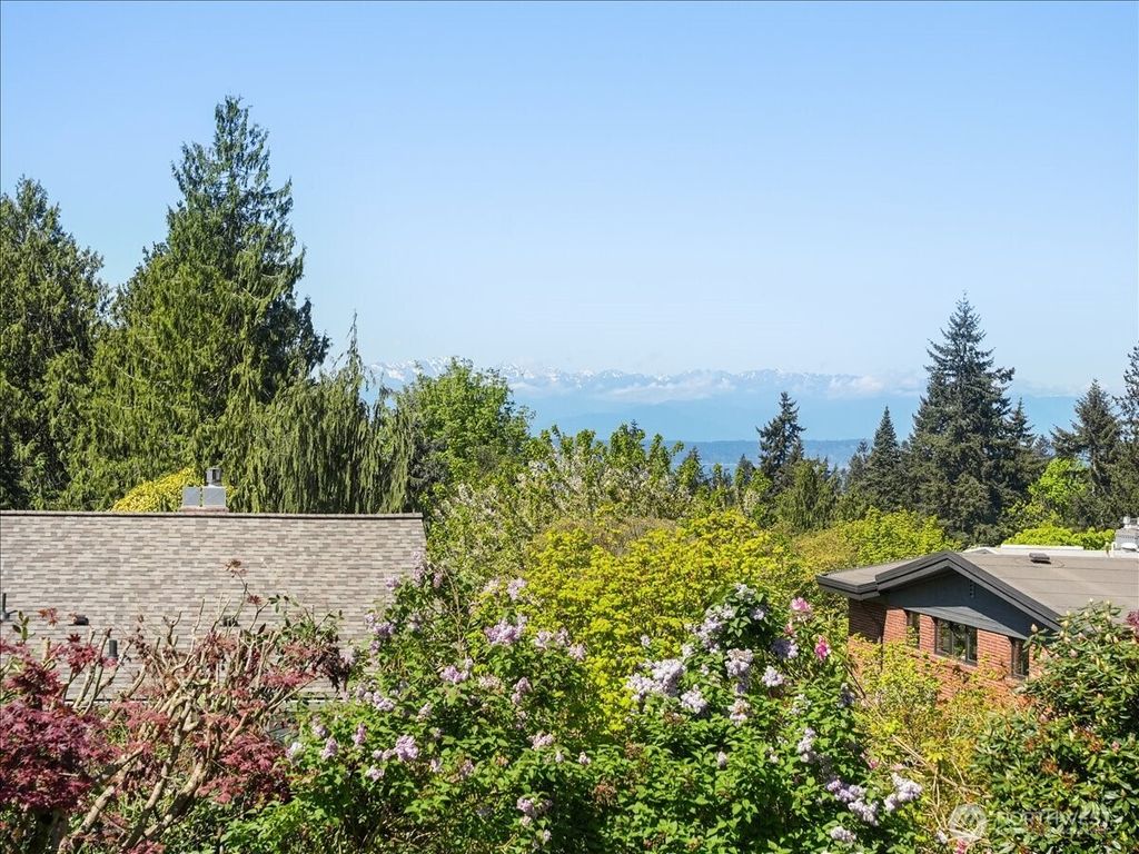 Photo of 11501 4th Avenue NW, Seattle, WA 98177 (MLS # 2507487)