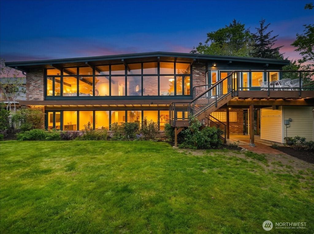 Photo of 11501 4th Avenue NW, Seattle, WA 98177 (MLS # 2507487)