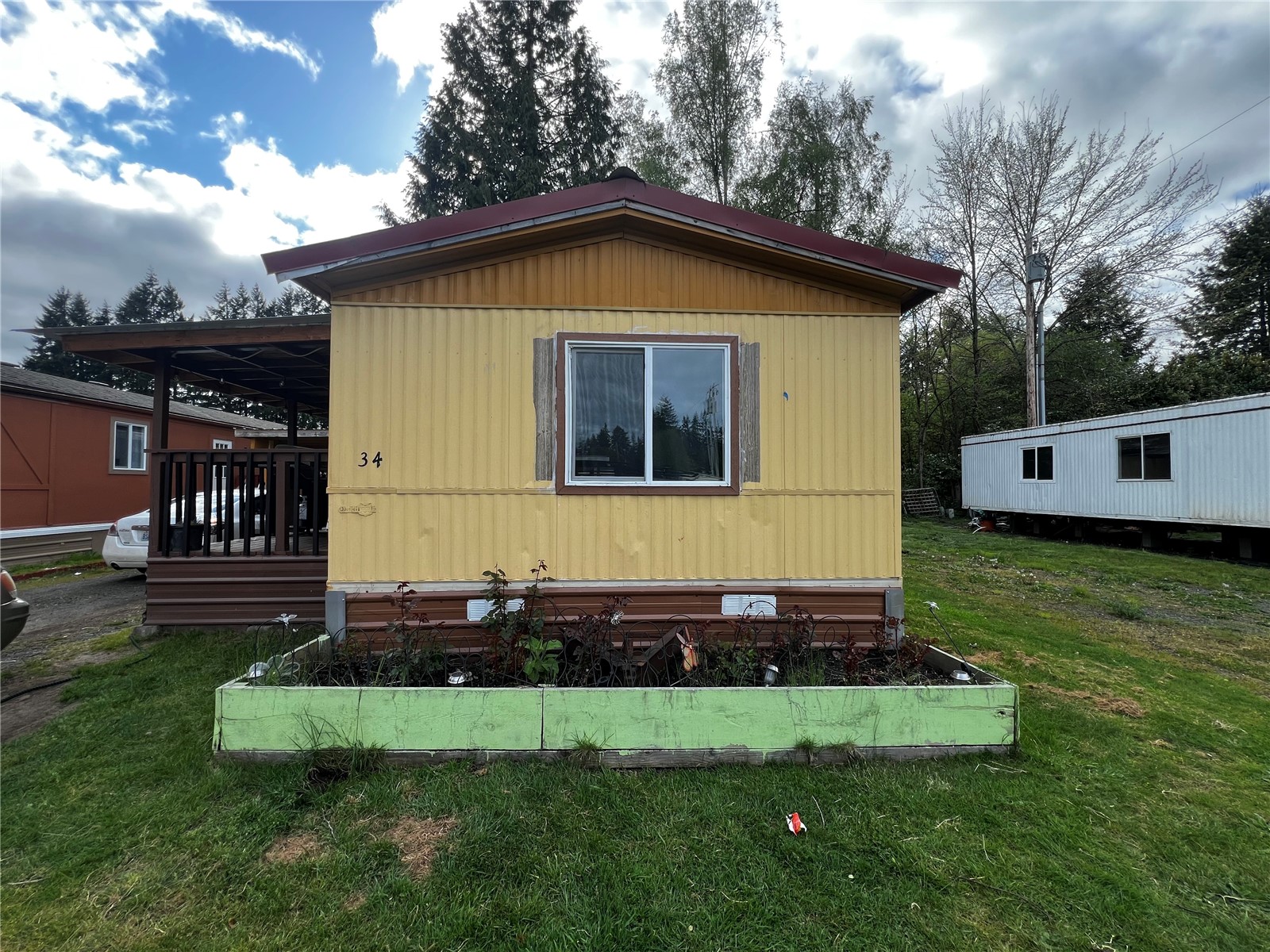 38 Hurd Road 34