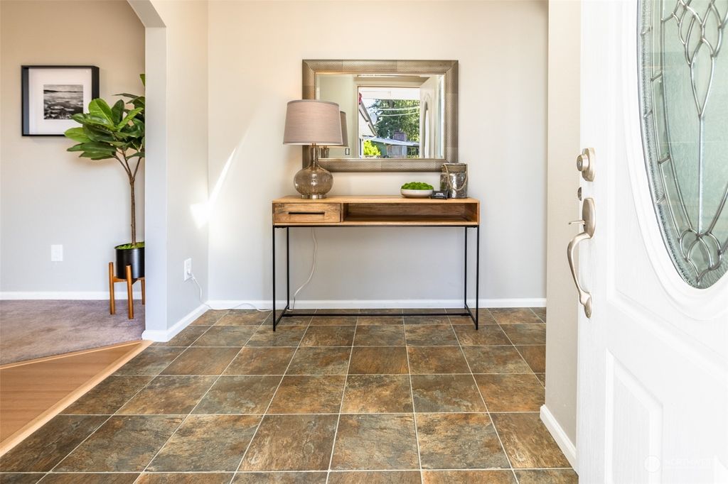 Photo of 14404 SE 266th Street, Kent, WA 98042 (MLS # 2133206)