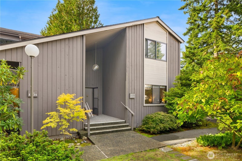 1605 NE 143rd Street
