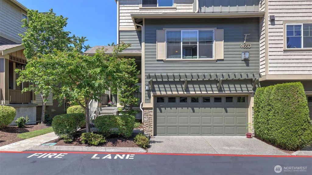 Photo of 4650 NE 3rd Lane #F1, Renton, WA 98059 (MLS # 2397645)