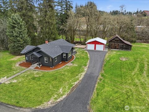 Photo of 1313 HINING Road, Winlock, WA 98596 (MLS # 2497348)