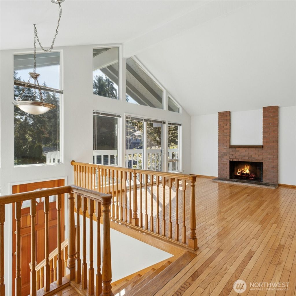 Photo of 2805 183rd Avenue NE, Redmond, WA 98052 (MLS # 2498001)