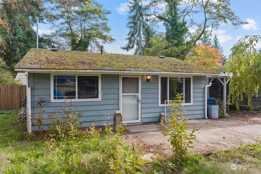 Photo of 12440 10th Avenue S, Seattle, WA 98168 (MLS # 2176329)