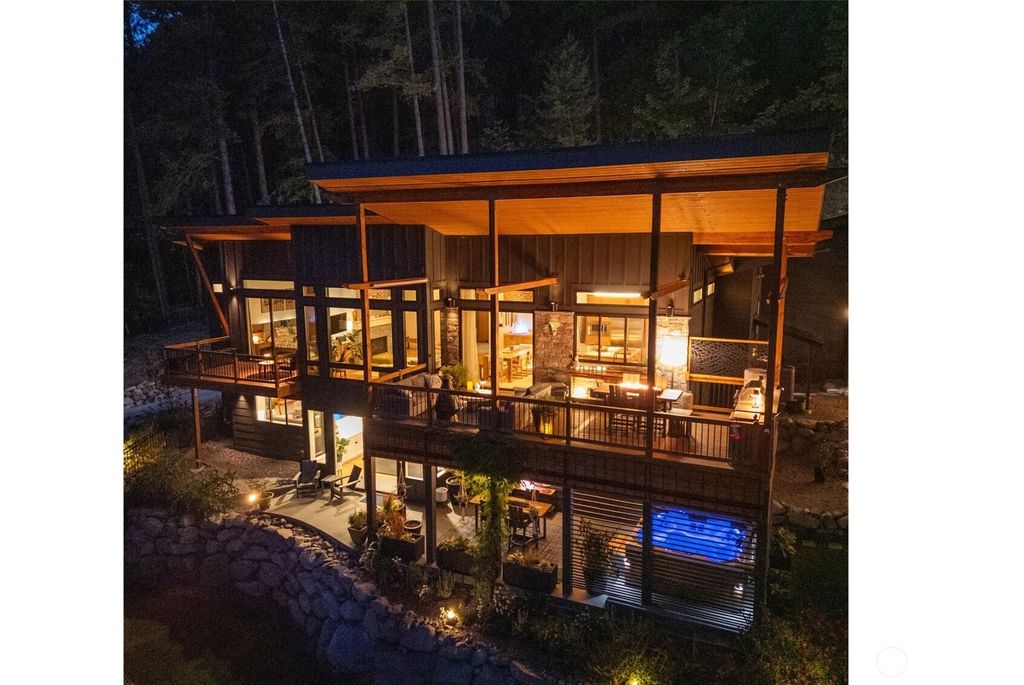 Photo of 8836 Canal Road, Leavenworth, WA 98826 (MLS # 2508118)