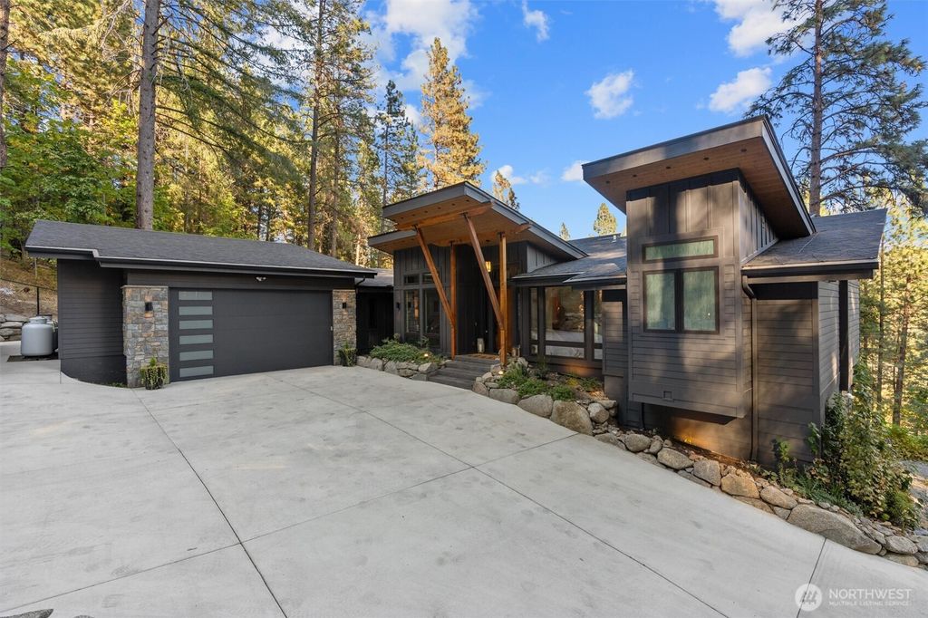 Photo of 8836 Canal Road, Leavenworth, WA 98826 (MLS # 2508118)