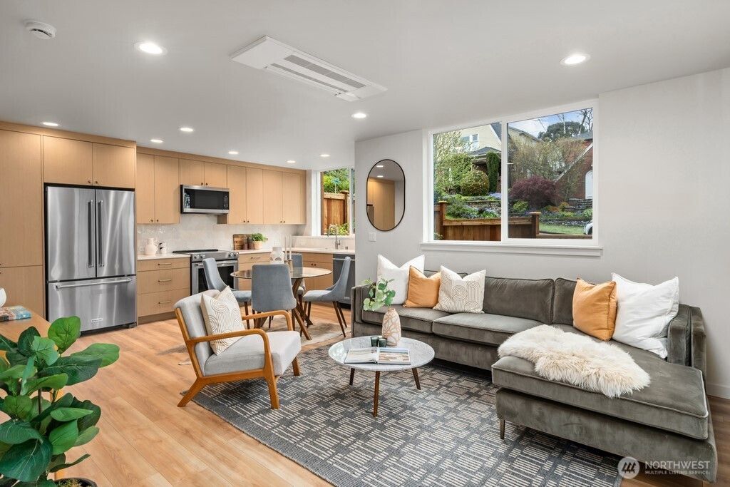 Photo of 2509 N 42nd Street, Seattle, WA 98103 (MLS # 2513049)