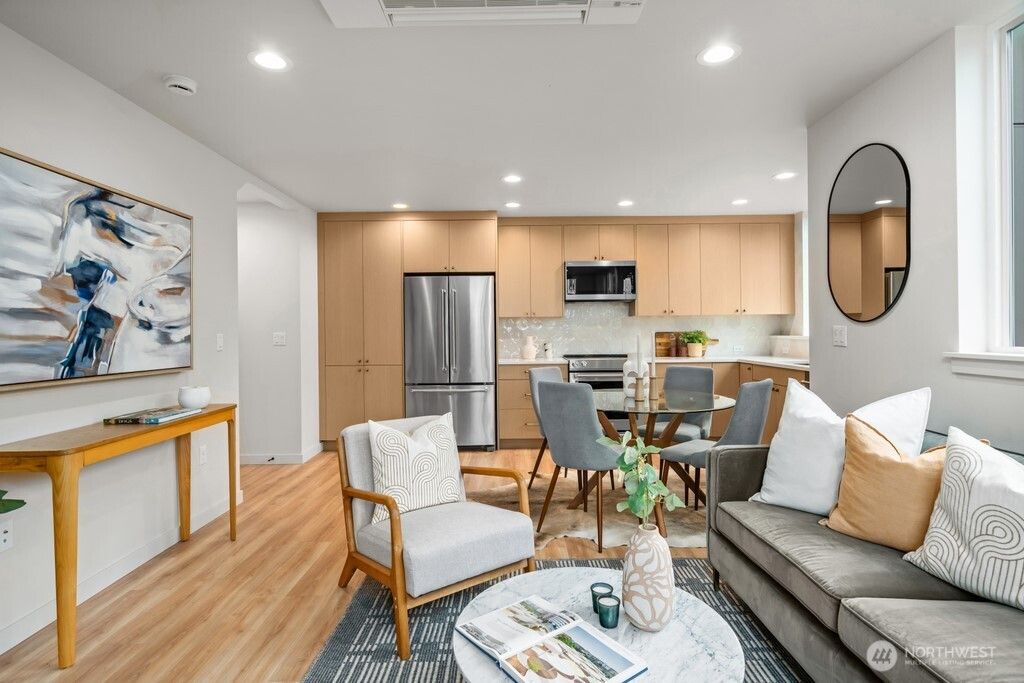 Photo of 2509 N 42nd Street, Seattle, WA 98103 (MLS # 2513049)