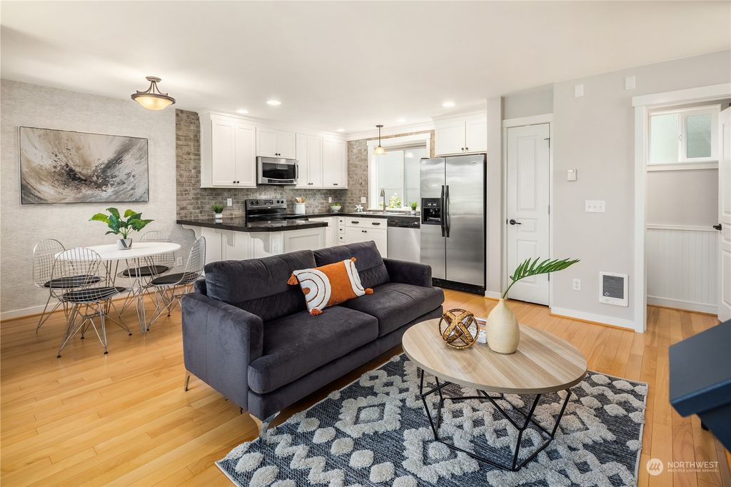 Photo of 3603 Albion Place N, Seattle, WA 98103 (MLS # 2140467)