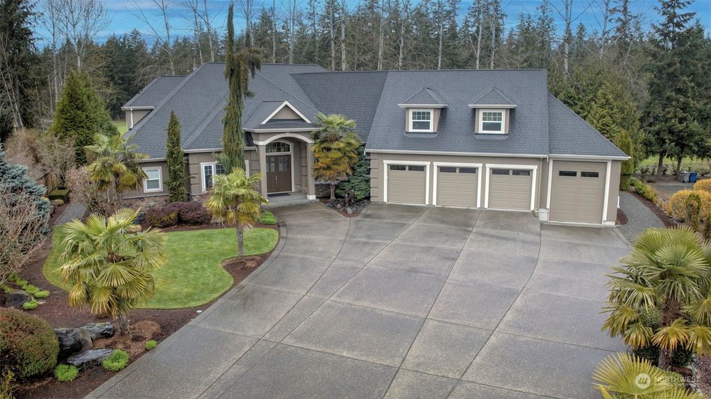 Photo of 32927 135th Court SE, Auburn, WA 98092 (MLS # 2062987)