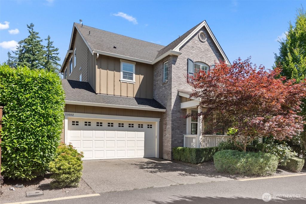 Photo of 11682 169th Place NE, Redmond, WA 98052 (MLS # 2405520)