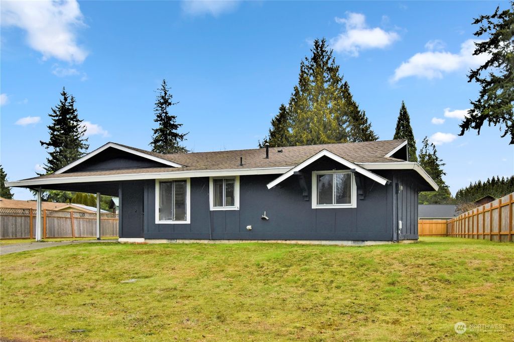 Photo of 6131 86th Street NE, Marysville, WA 98270 (MLS # 2025854)