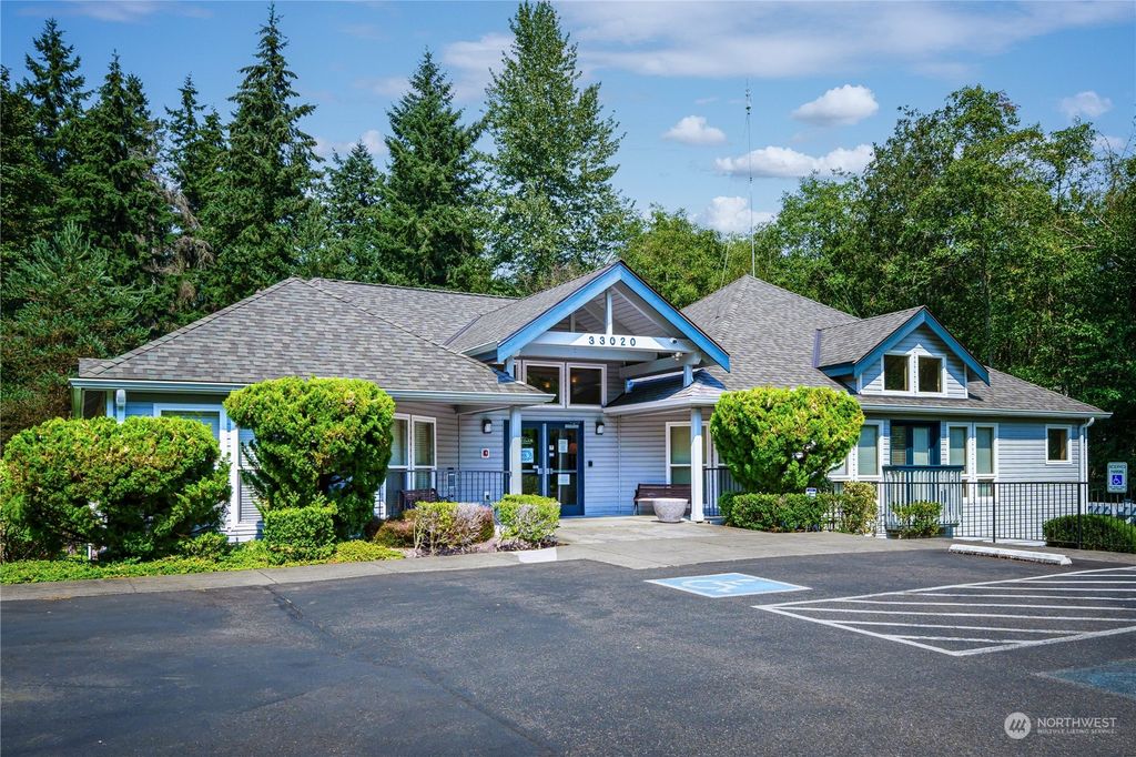 Photo of 33020 10th Avenue SW #D302, Federal Way, WA 98023 (MLS # 2269027)