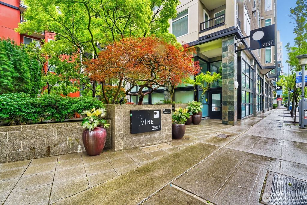 Photo of 2607 Western Avenue #355, Seattle, WA 98121 (MLS # 2508120)