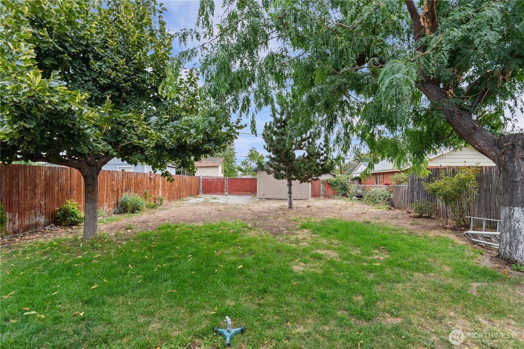 905 Kittitas St