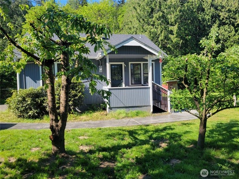 Photo of 18661 Renton-Maple Valley Road, Maple Valley, WA 98038 (MLS # 2535382)