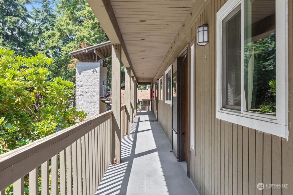 Photo of 22103 66th Avenue W #3B, Mountlake Terrace, WA 98043 (MLS # 2133068)