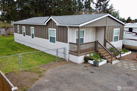 Photo of 121 Cottonwood Lane, Sequim, WA 98382 (MLS # 2506998)