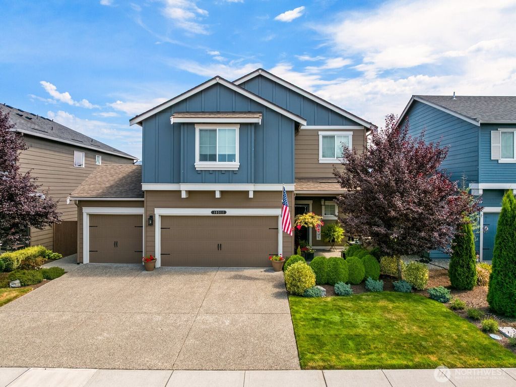 Photo of 10311 Messner Avenue, Granite Falls, WA 98252 (MLS # 2416468)