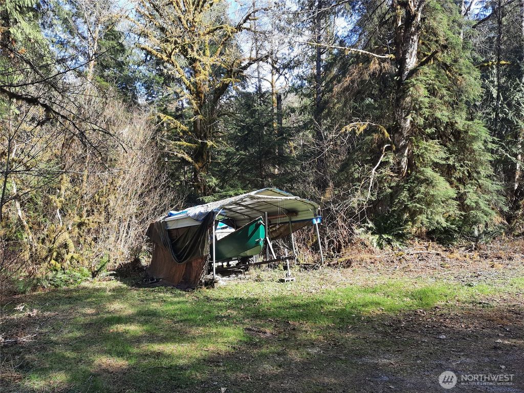 Photo of 8535 Beaver Place, Marblemount, WA 98267 (MLS # 2497691)