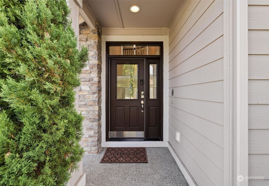 Photo of 15024 126th Avenue NE, Woodinville, WA 98072 (MLS # 2159498)