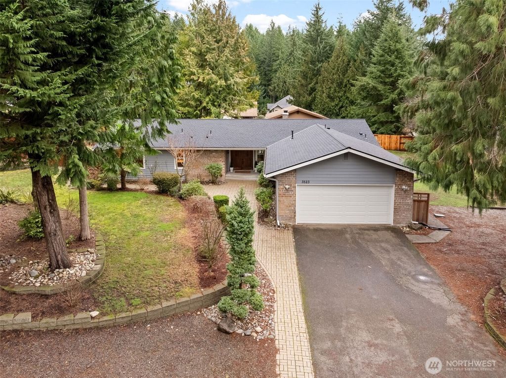 Photo of 3523 125th Street NW, Gig Harbor, WA 98332 (MLS # 2467765)