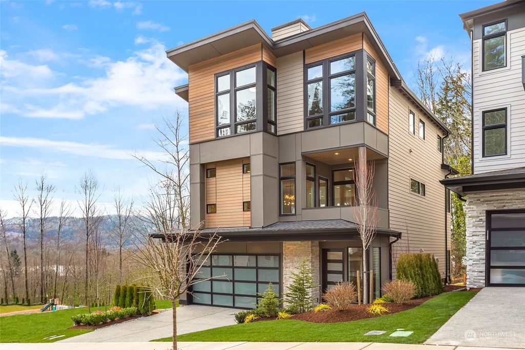 Photo of 4263 216th Place SE, Issaquah, WA 98029 (MLS # 2021080)