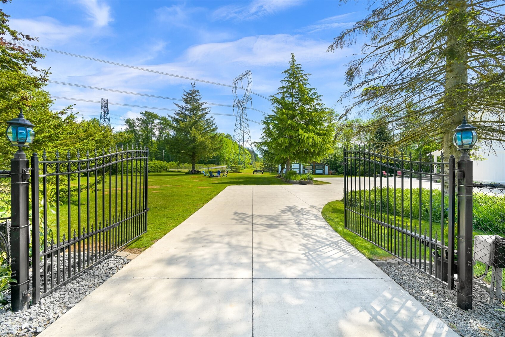 8894 Giles Road