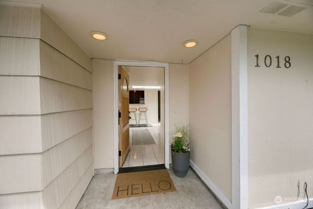Photo of 1018 NW 130th Street, Seattle, WA 98177 (MLS # 2148894)