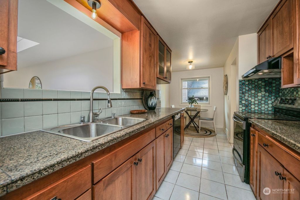 Photo of 1018 NW 130th Street, Seattle, WA 98177 (MLS # 2148894)