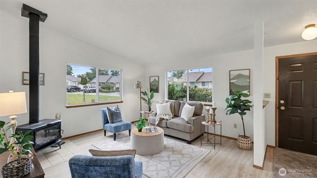 Photo of 801 Berne Lane SE, Olympia, WA 98513 (MLS # 2494686)