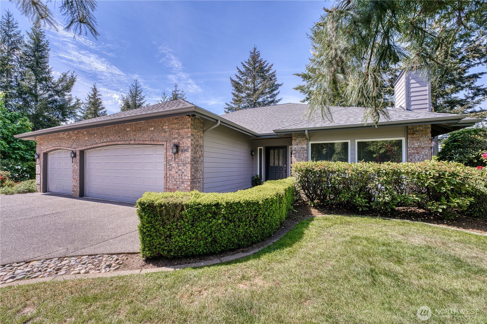 4916 101st Avenue Ct NW