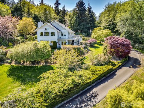 Photo of 124 Hoods View Court, Port Ludlow, WA 98365 (MLS # 2356284) Photo of 124 Hoods View Court, Port Ludlow, WA 98365 (MLS # 2356284)