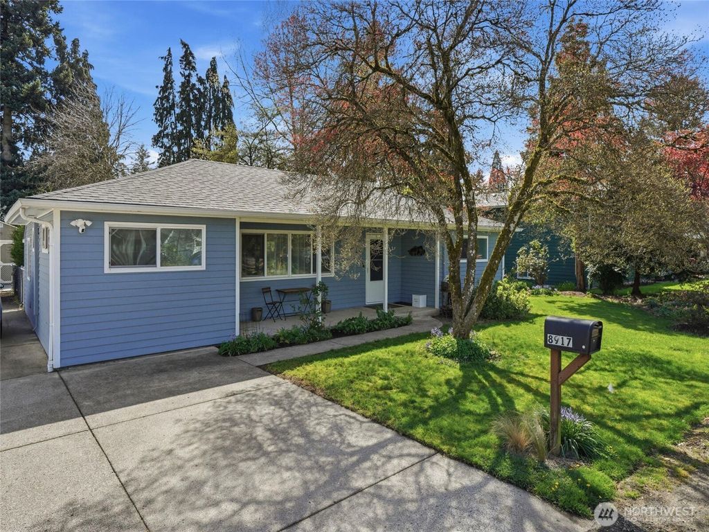 Photo of 8917 Mt Baker Avenue, Vancouver, WA 98661 (MLS # 2508594)