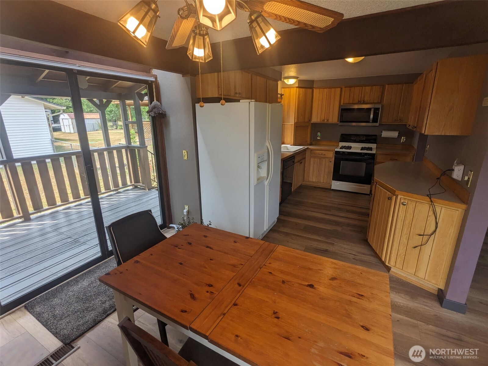 22718 SE 321st Place