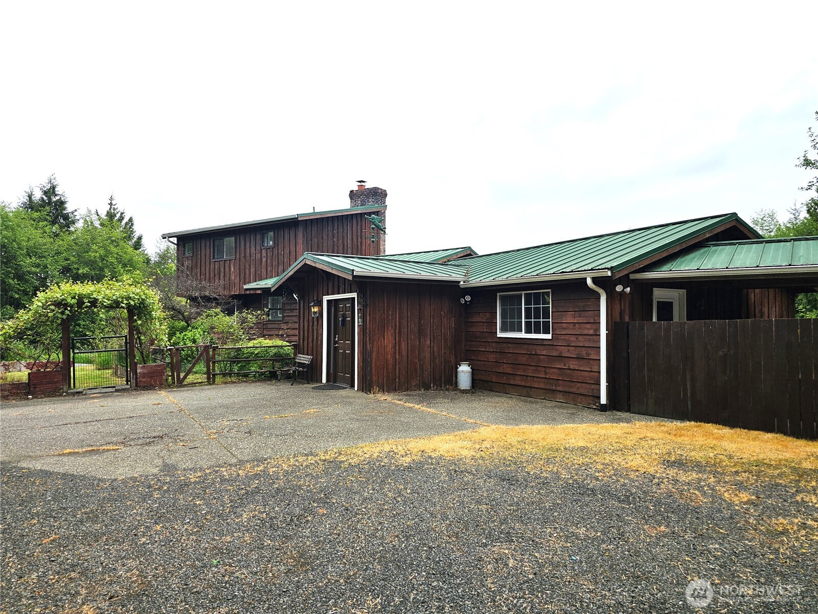 105 Strawberry Hill Road