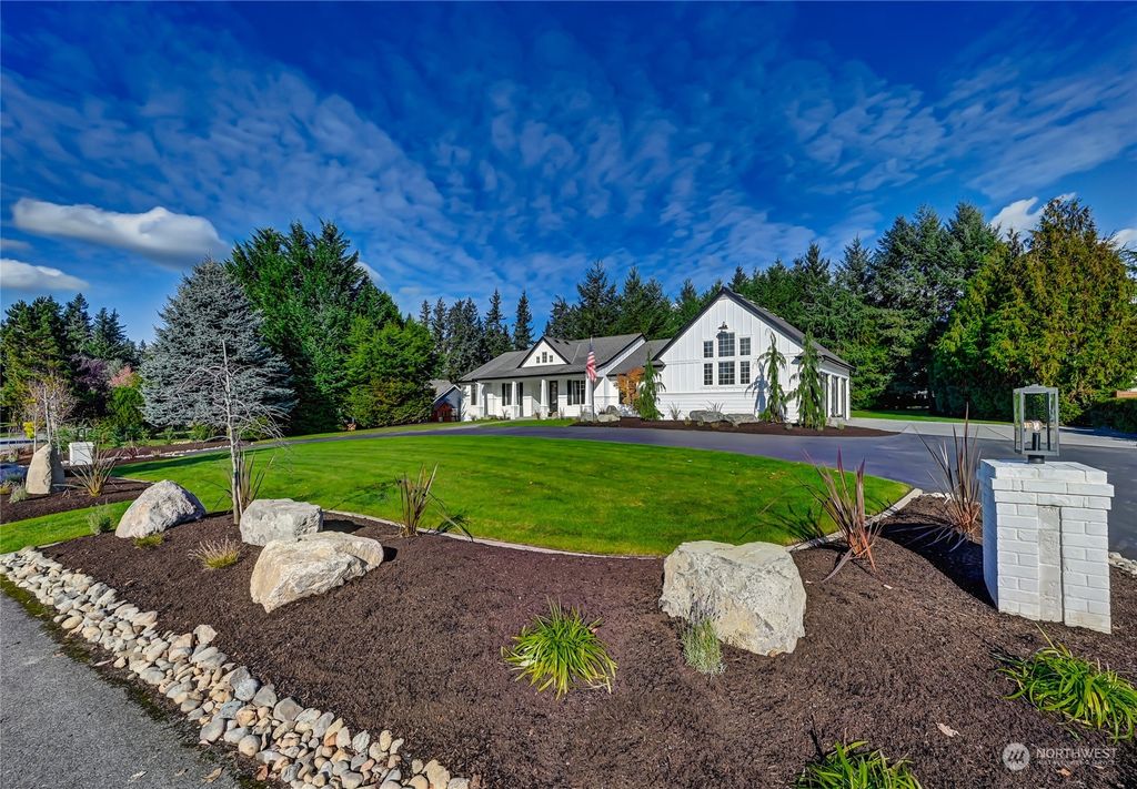 Photo of 28928 234th Avenue SE, Black Diamond, WA 98010 (MLS # 2173152)