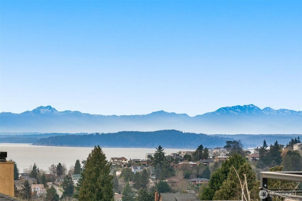 Photo of 4855 42nd Avenue SW #B, Seattle, WA 98116 (MLS # 2467515)