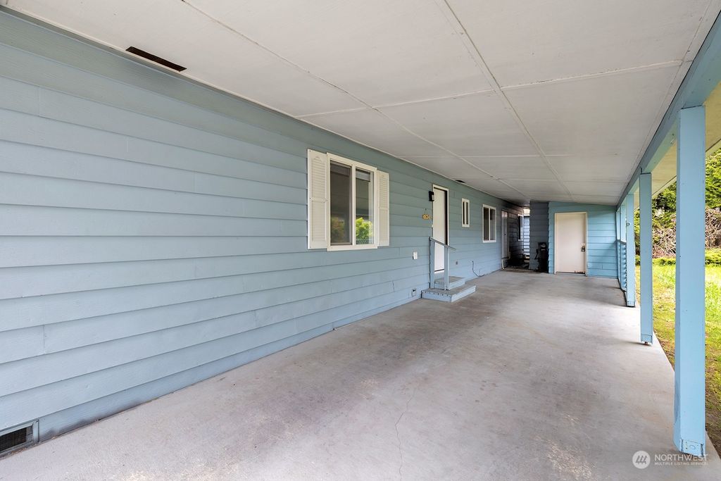 Photo of 2500 Alder Street #13, Milton, WA 98354 (MLS # 2236412)