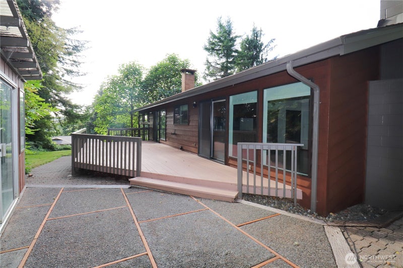 502 Val Vista Drive
