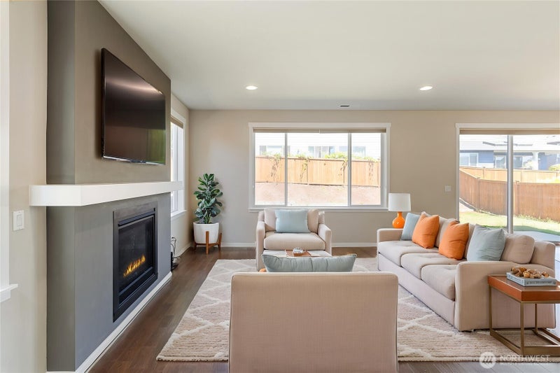 2412 NE Boulderstone Court