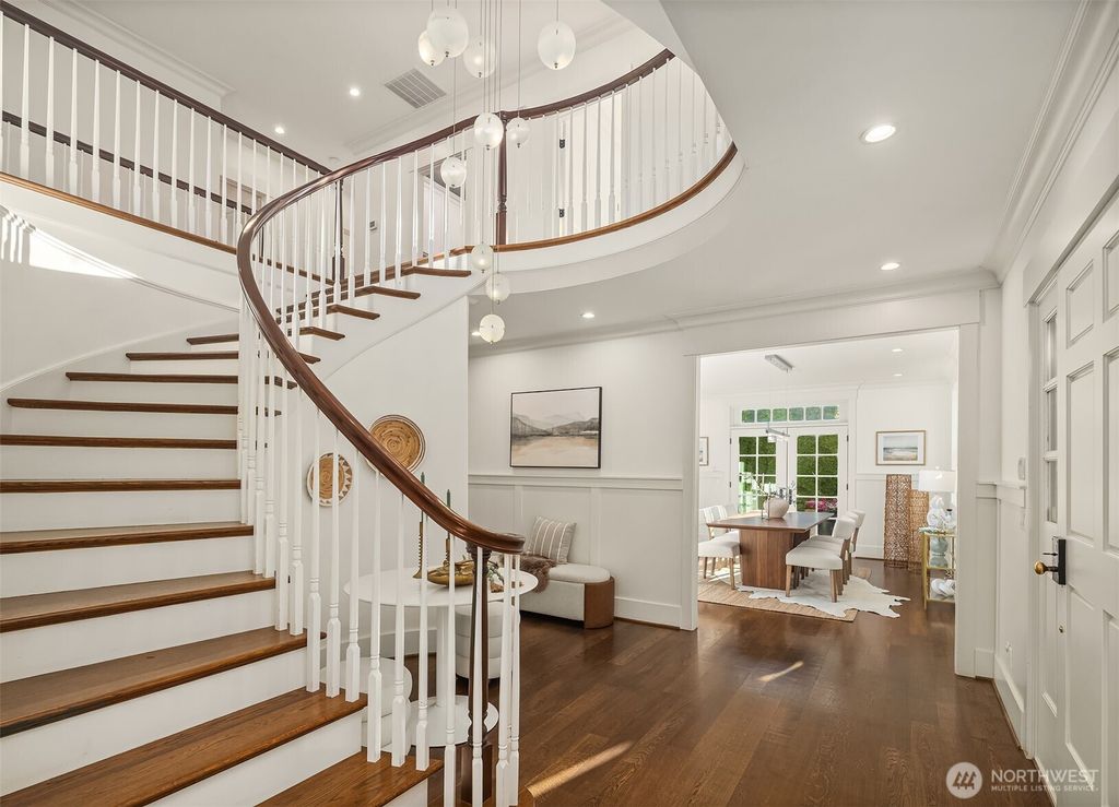 Photo of 3202 Hunter Boulevard S, Seattle, WA 98144 (MLS # 2424519)