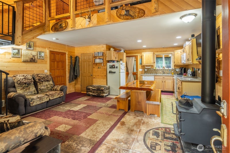 1850 Timber Mountain Loop