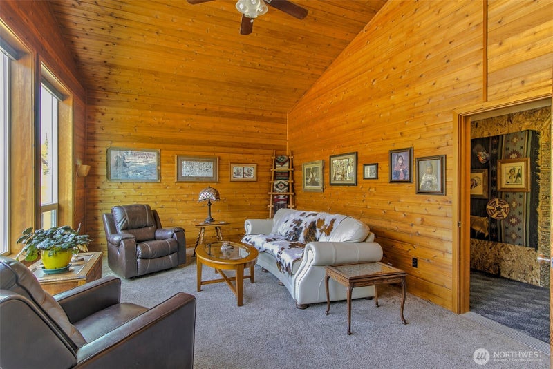 3829 Deep Lake Boundary Road