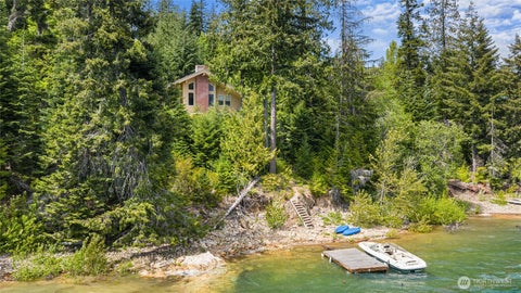 Photo of 160 Wilderness Lane, Easton, WA 98925 (MLS # 2523770)