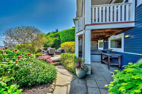 Tiny photo for 1712 Arch Avenue SW, Seattle, WA 98116 (MLS # 2514523)