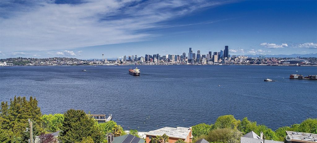 Photo of 1712 Arch Avenue SW, Seattle, WA 98116 (MLS # 2514523)
